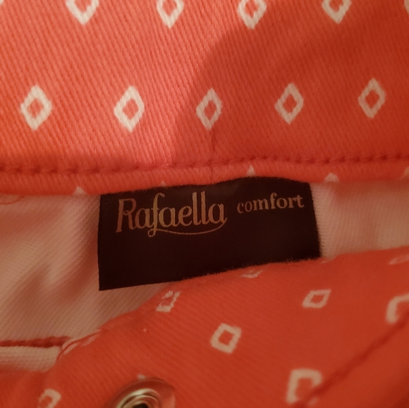 Rafaella Women's Comfort Stretch Slim Leg Pants - Picture 2 of 3